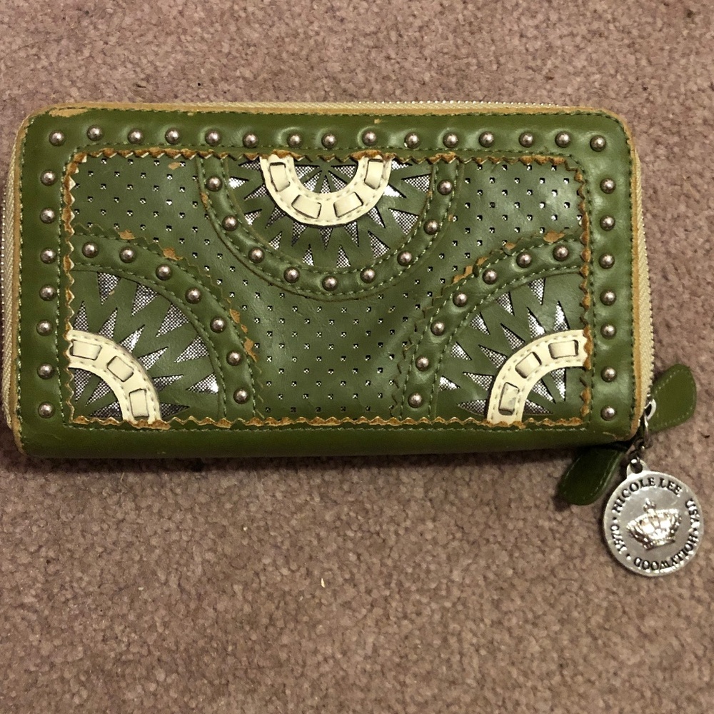 Beautiful Olive Green Boho Chic Multi Compartment Embellished Zip Pouch Wallet